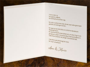 Aufgeklappte Karte mit Einleger – vergrößerte Abbildung Abbildung der aufgeklappten Karte mit Einleger