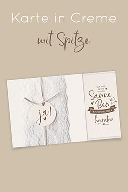 Cremefarbene Hochzeitseinladungen mit breitem Spitzenband